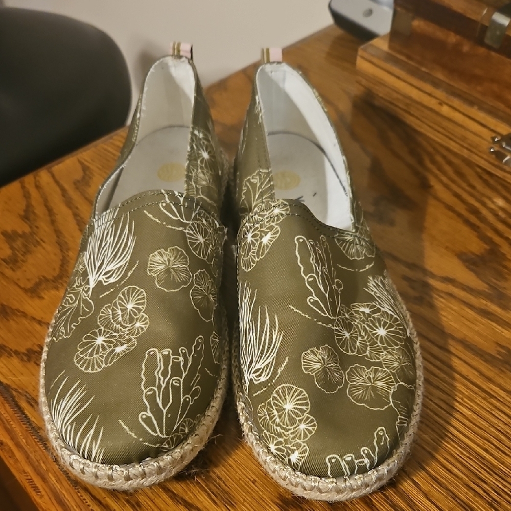 Olive Green Slip-On Espadrilles